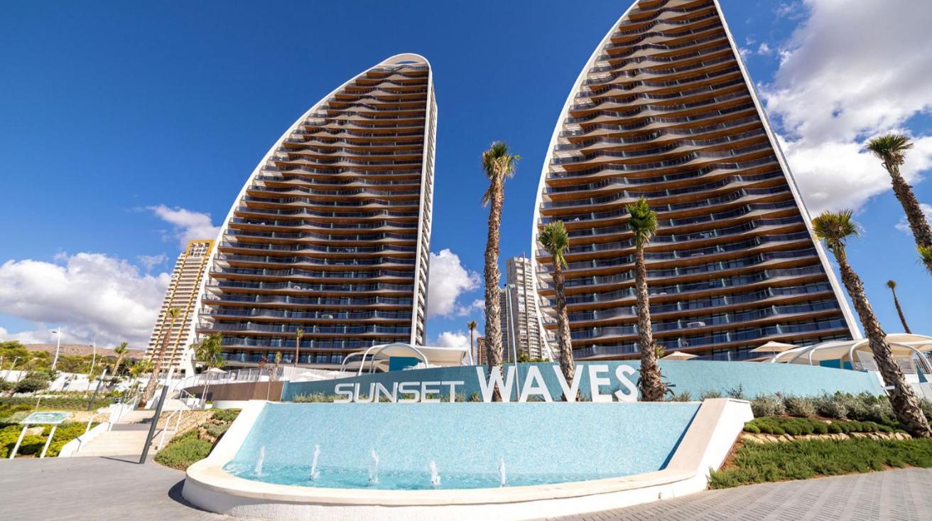 Sunset Waves Vistas Al Mar Benidorm Exterior foto
